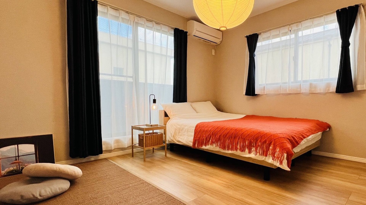 Nishinari House | Direct access to Osaka Kansai Airport,5 minutes by train from Nanba