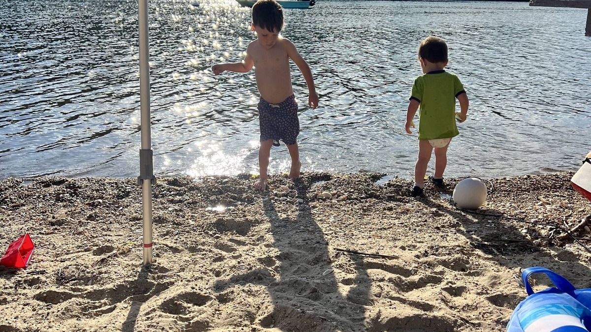 Waterford House | Direct Beach Front