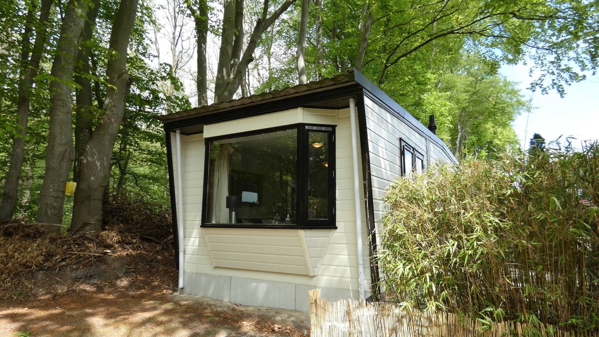 Marum Ski Chalet | Direct tegen het bos gelegen op de grens Friesland,Groningen en Drenthe