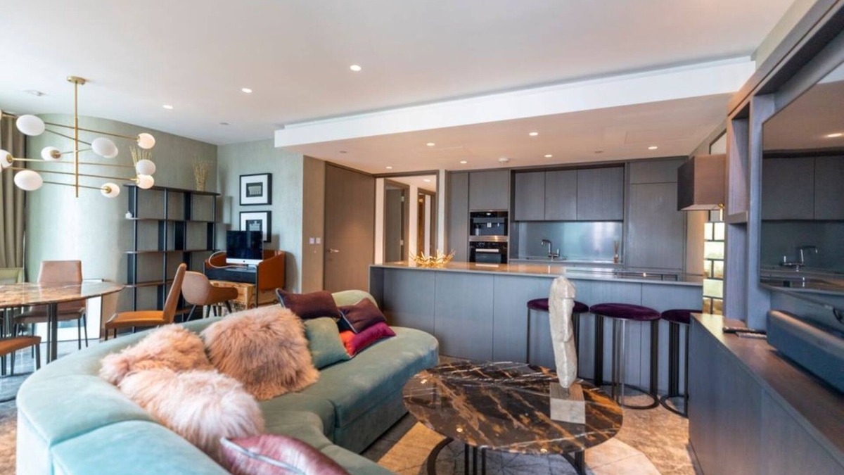 Riverside Apartment | Direct view of Tower Bridge 2-bedroom apartment in wonderful London