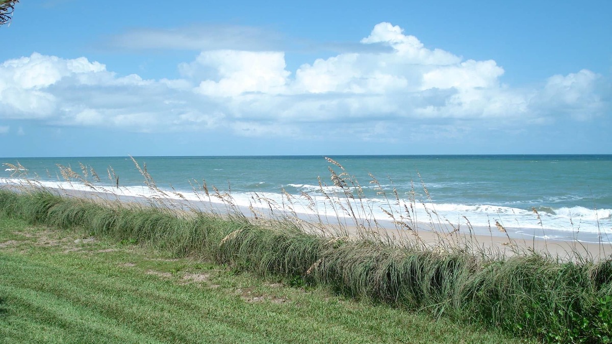 Indian River Shores Condo | DISCOUNT RATE! VERO BEACH DIRECT OCEAN FRONT LUXURY: MAKE YOUR DREAMS A REALITY