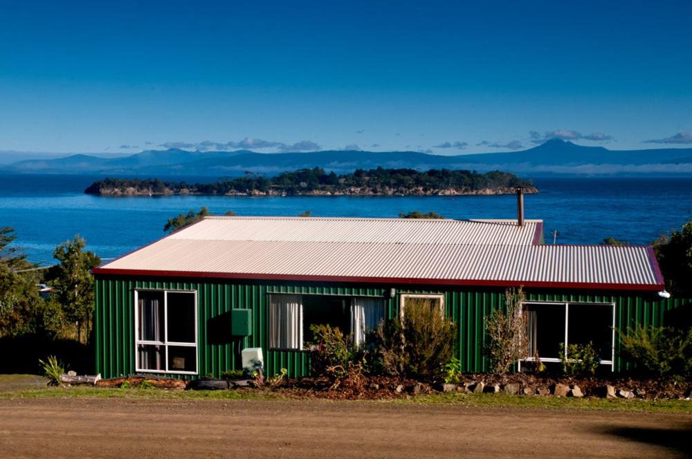 Alonnah House | Discover Bruny Island Holiday Accommodation