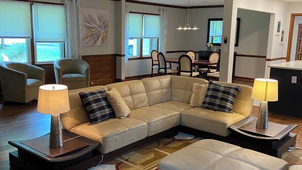 East Cobb House | Discover comfort and convenience in a newly renovated 3BR/2BA home in East Cobb