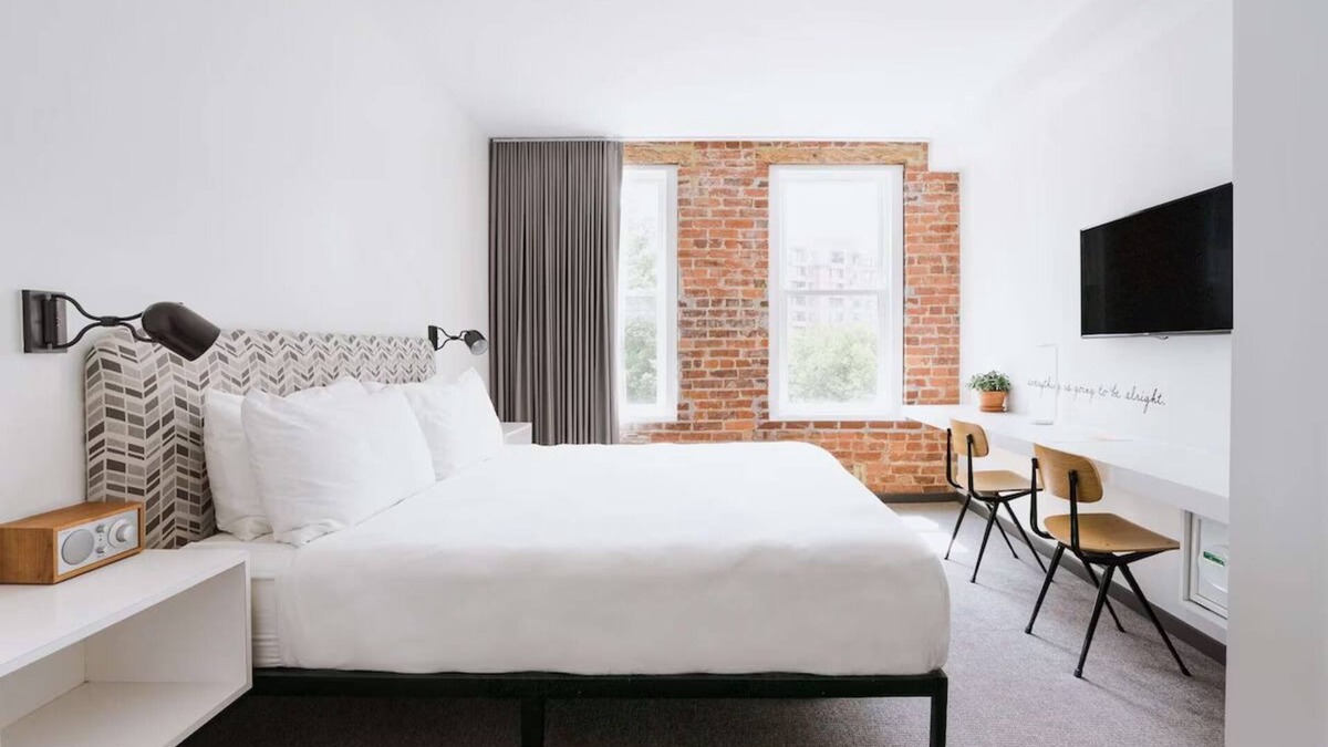 Foggy Bottom Hotel | Discover D.C.'s History - Steps Away from Lincoln Memorial