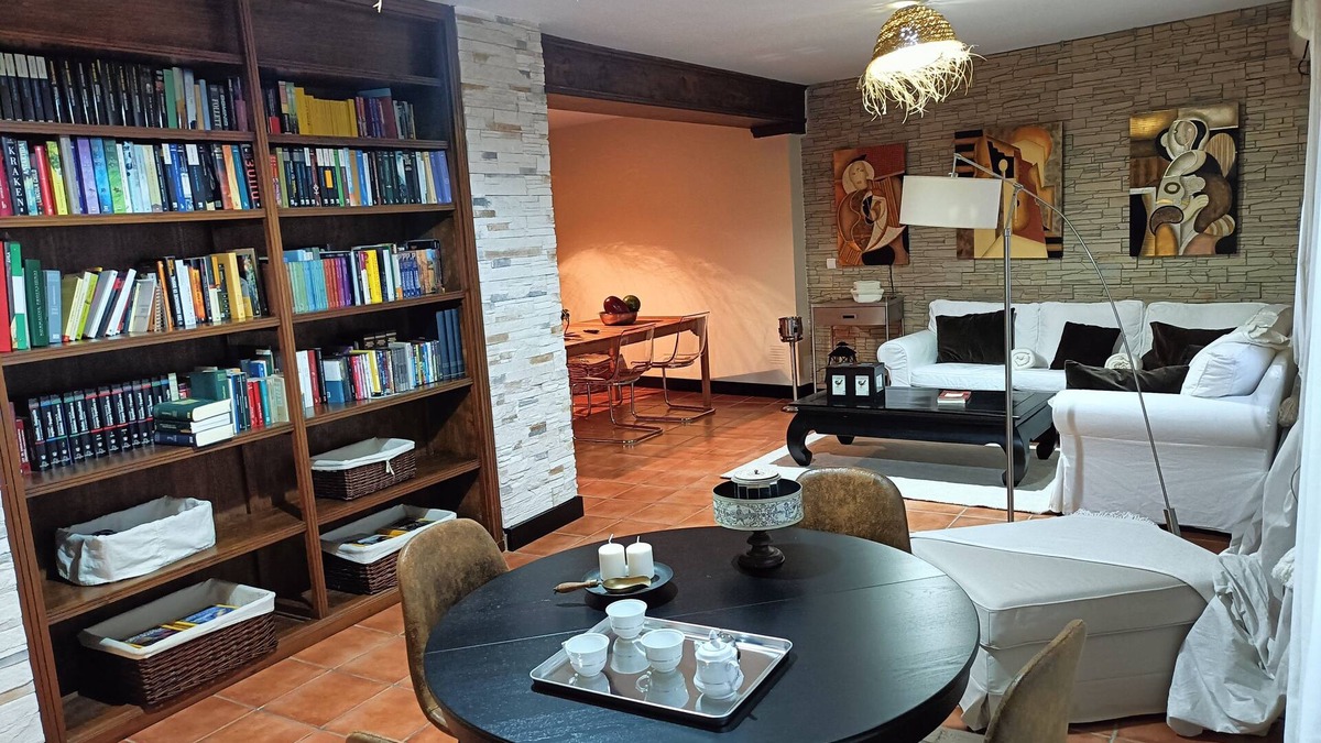 Ecija House | Discover La Casa de las Violetas in the heart of Ecija
