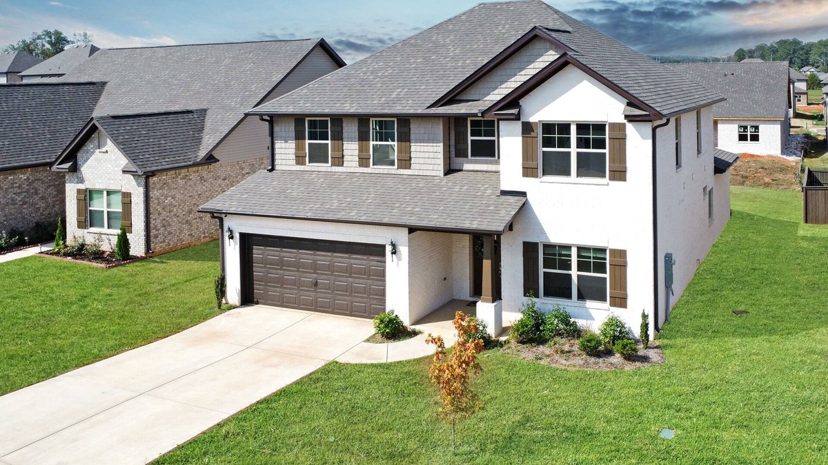 Normal House | Discover Modern Comfort in North Huntsville
