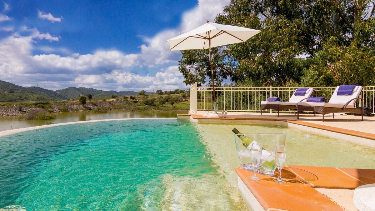 Sao Bartolomeu de Messines Villa | Discover peace and relaxation in the Algarve
