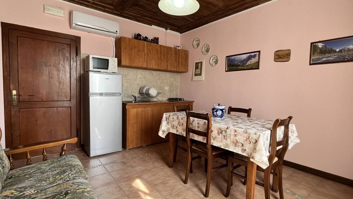 Ospedaletto di Pescantina Apartment | Discover the magic of the Euganeah Hills, bike lovers, close to relaxing thermal area.