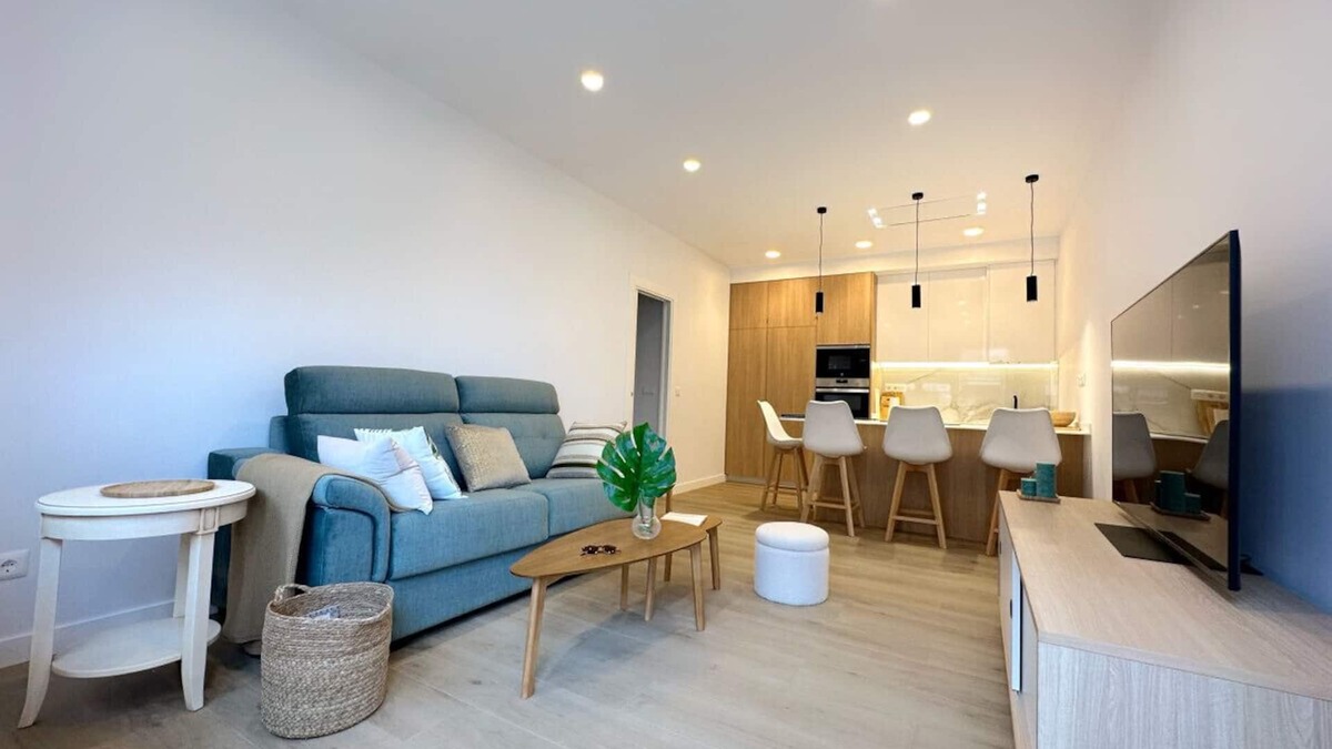 Ajo Apartment | Discover this fabulous first floor in the town of Ajo! Ideal for couples and families.