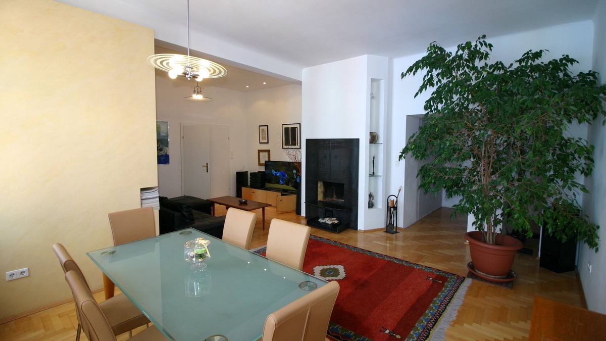 Weißgerber Apartment | Discover Vienna, Vienna to explore