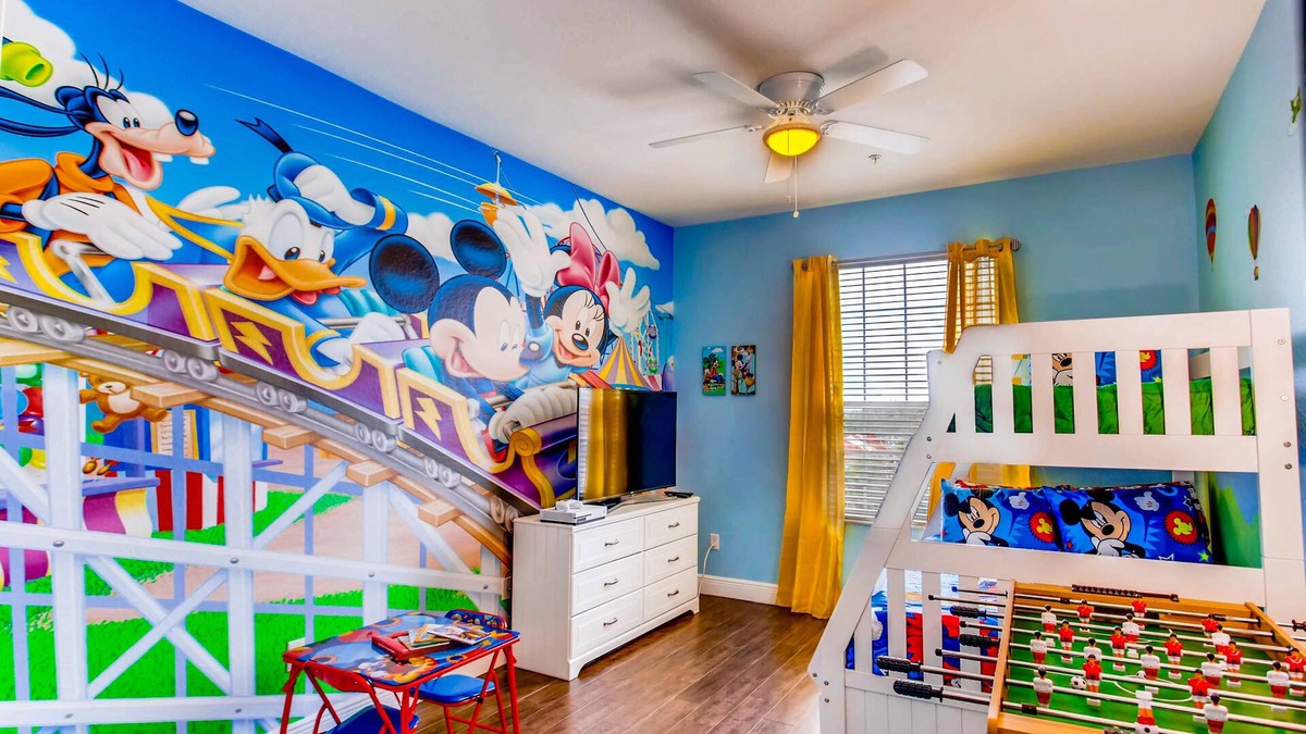 Crestwynd Bay Condo | Disney Fireworks view Condo in Windsor Hills Resort - only 2 miles from Disney!