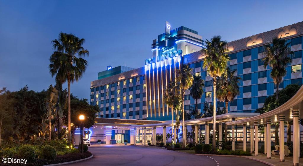 Lantau Hotel | Disney's Hollywood Hotel