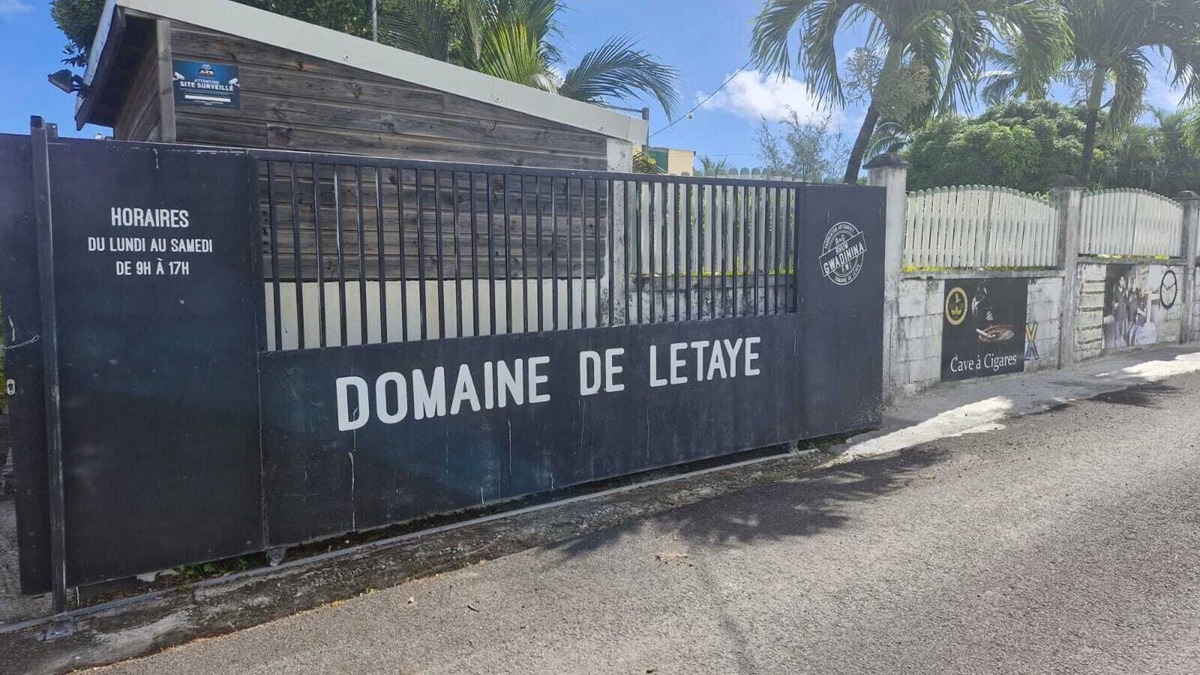 Gardel House | Distillerie domaine de letaye in the countryside 15 minutes from the town center