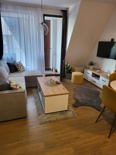 Divcibare Apartment | Divčibare sunrise