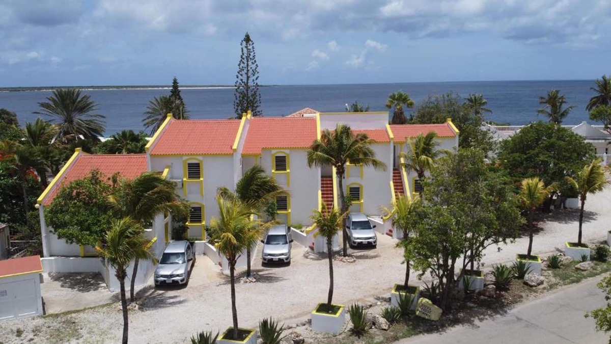 Hato Apartment | Divers Paradise Bonaire – Only Full A/C Apt for 5 – Gear Storage & Rinse Tank