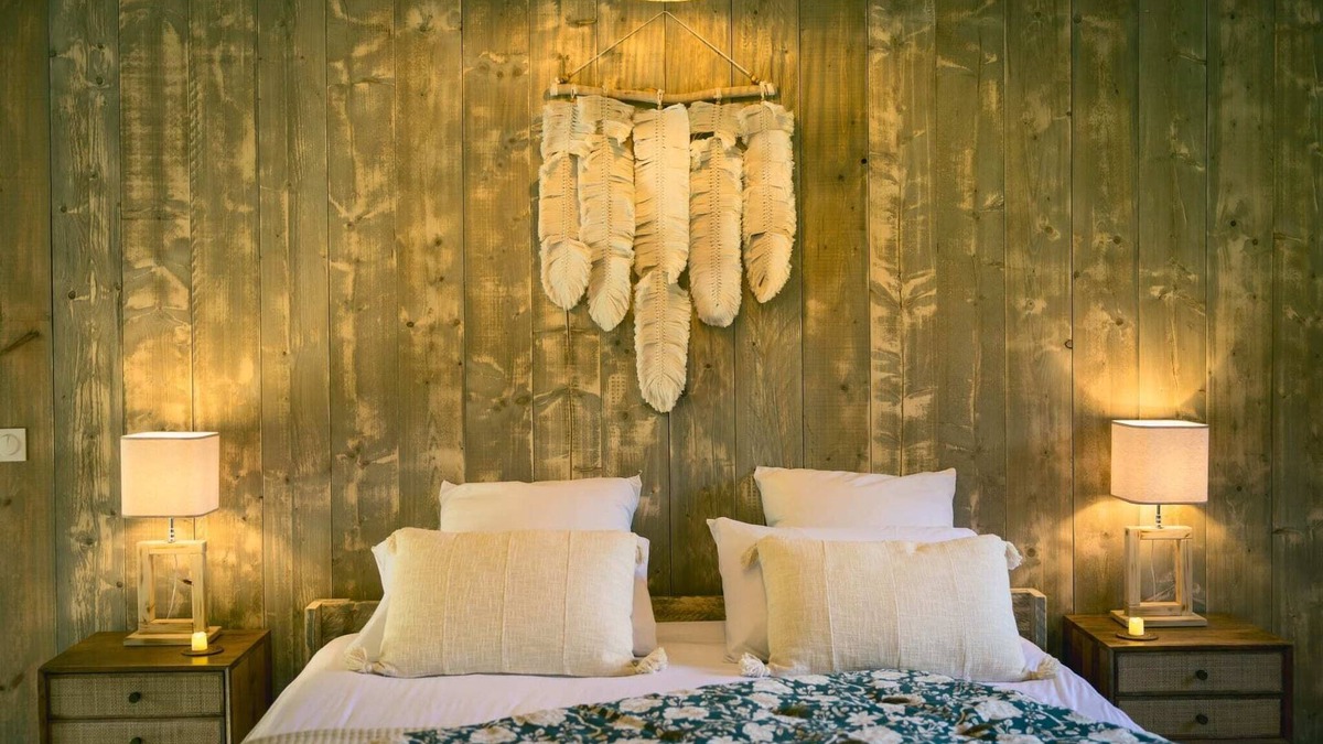 Moncontour House | Divine