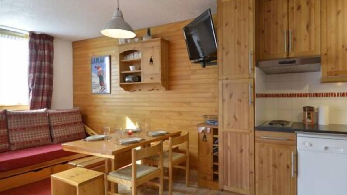 Macot-la-Plagne Apartment | DIVISIBLE APARTMENT - PLAGNE BELLECOTE - AT THE FOOT OF THE SLOPES - SOUTH-WEST EXPOSURE