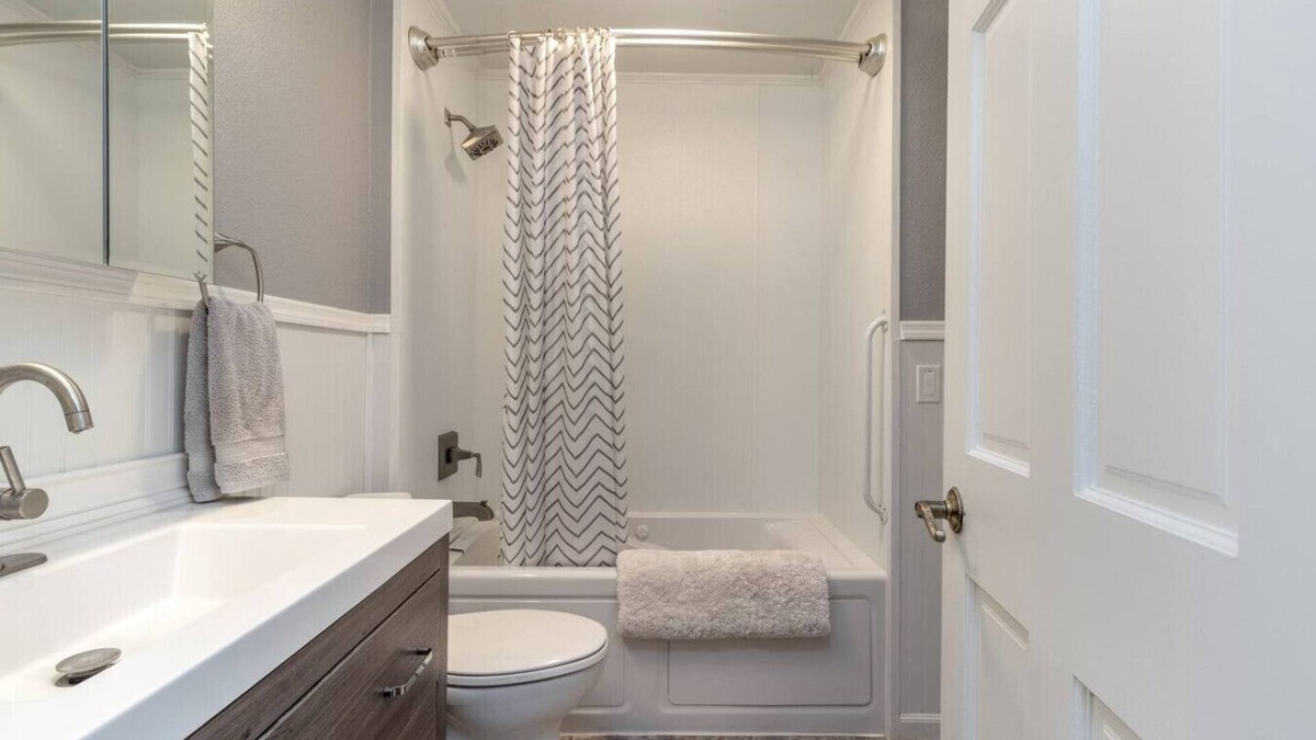 Walla Walla East Apartment | Division House Extended Stay