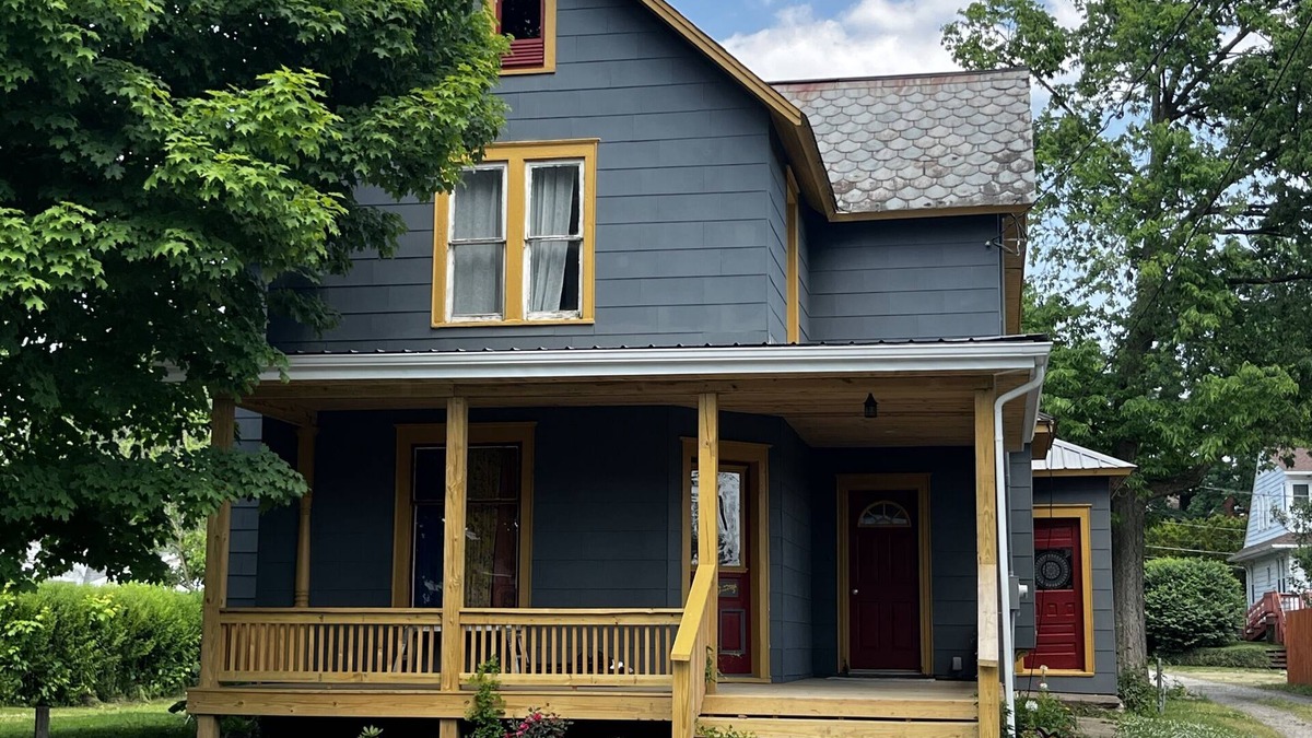 Mount Vernon Apartment | Division Street Suite