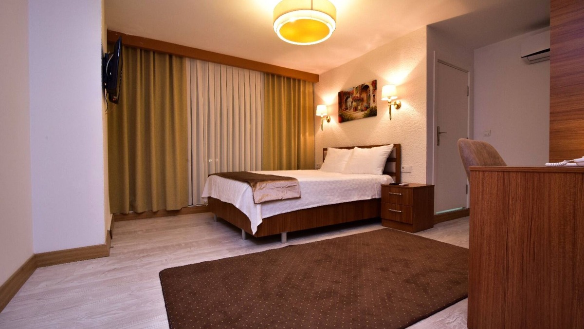 Sancaktepe Hotel | DMR GRAND FAMILY HOTEL SANCAKTEPE