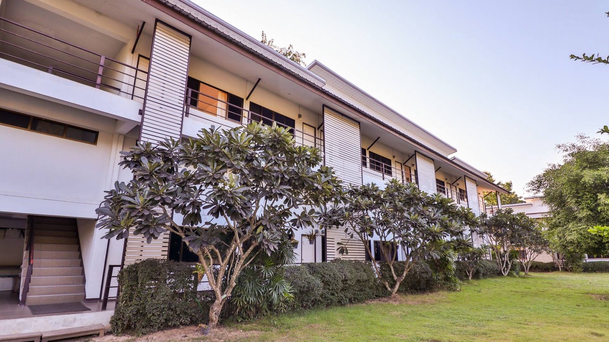 Lamphun Hotel | Dnk Baan Suan