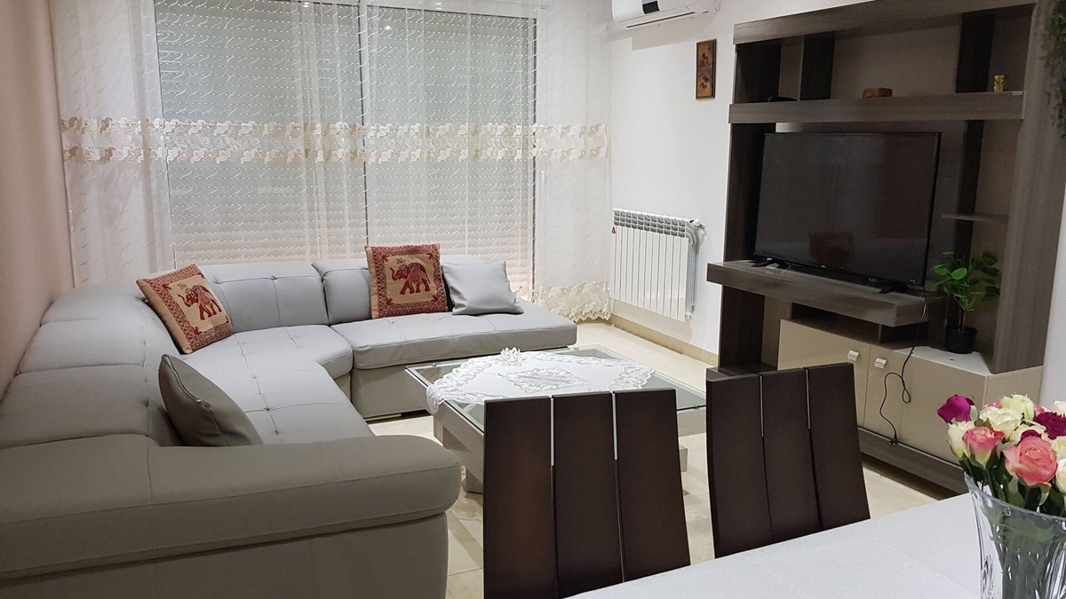 Algiers Apartment | do not pass by well located for business or pleasure trips.