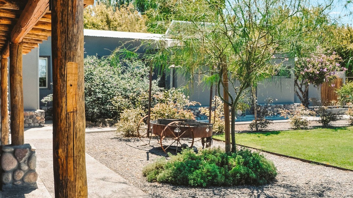 Vista Flores Hotel | Dobe Lodge