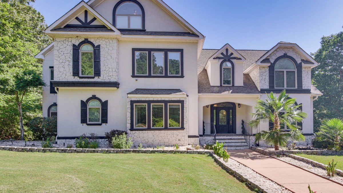 Rock Hill House | Dock & Home Theater: Pet-Friendly Lake Wylie Home