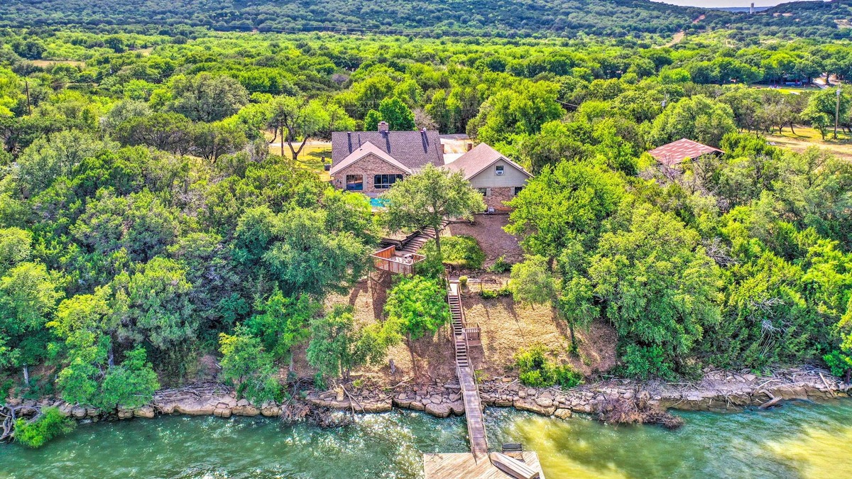 Palo Pinto House | Dock & Private Pool: Lake Palo Pinto Retreat!