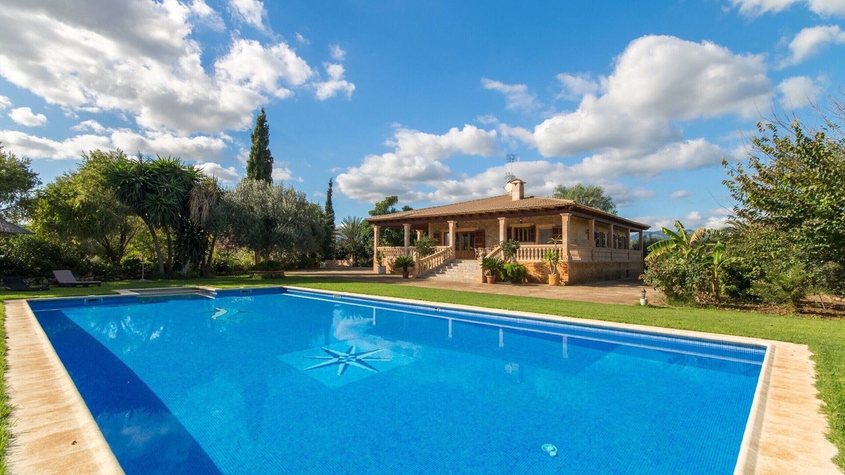 Buger Villa | Dofi Blau, Villa 5StarsHome Mallorca