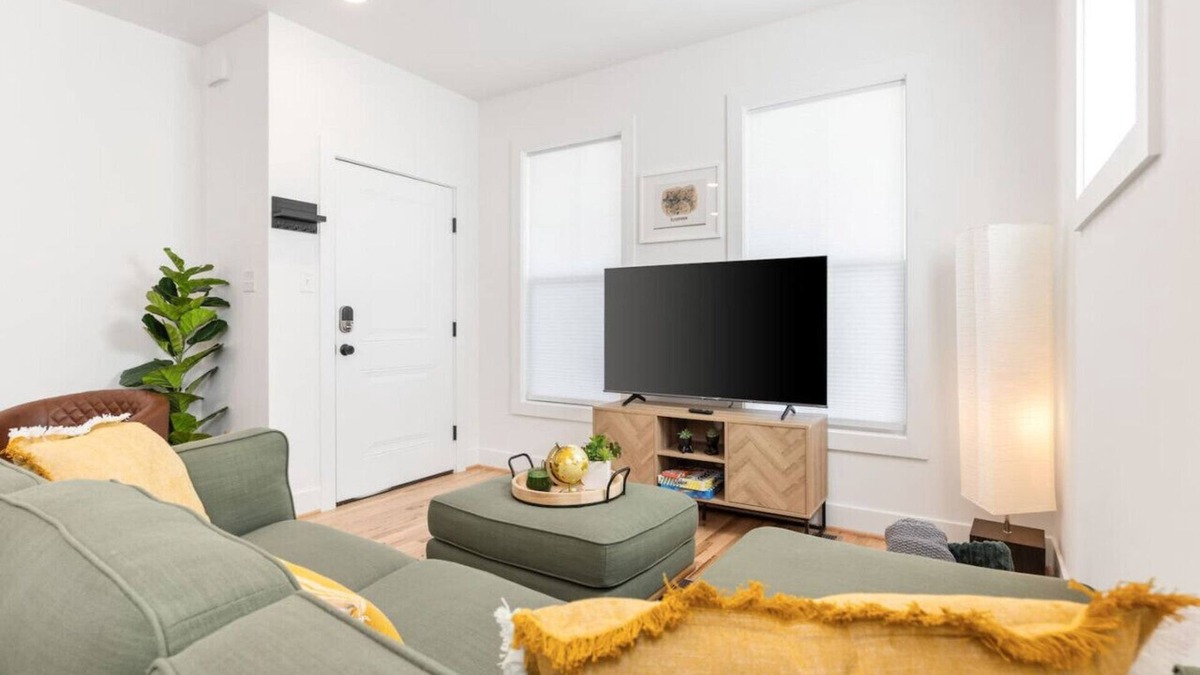 Mosby Apartment | Dog-Friendly Apt with Fenced Yard in Richmond, VA!
