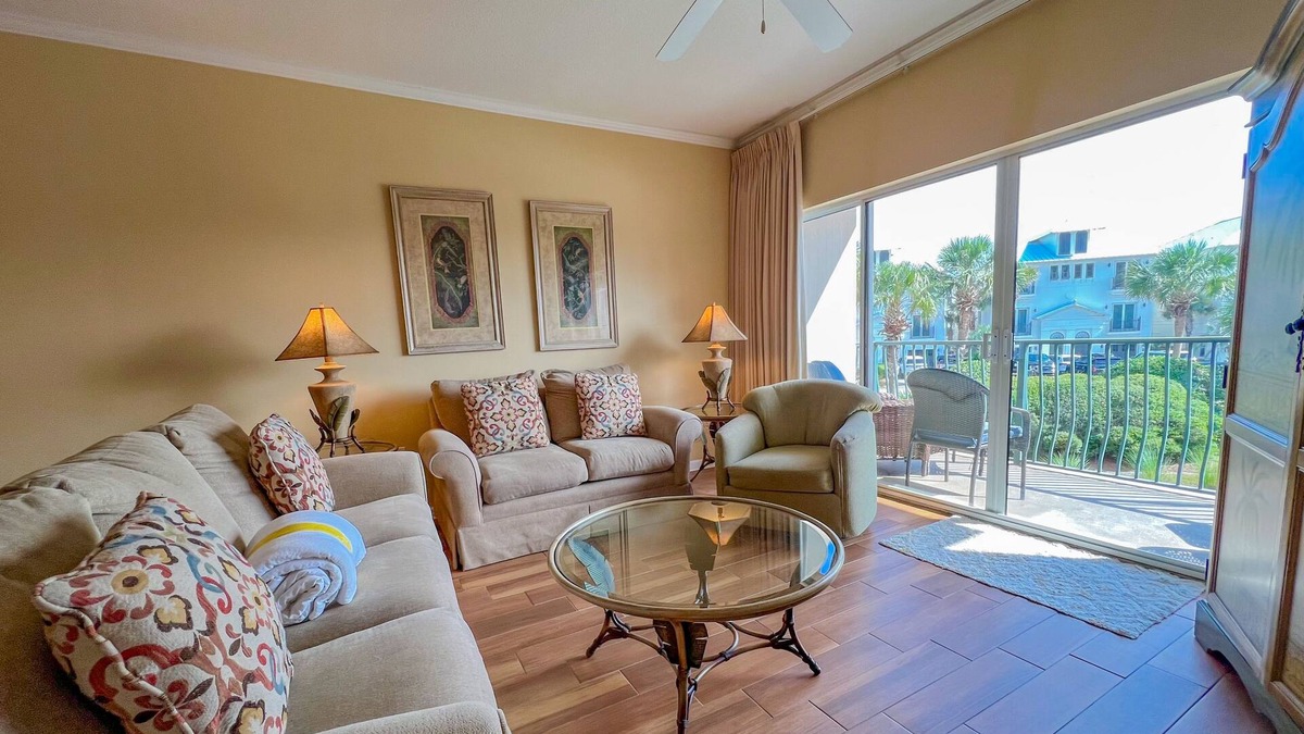 Frangista Beach Condo | Dog-friendly condo with pool, hot tub, private balcony, AC, & washer/dryer