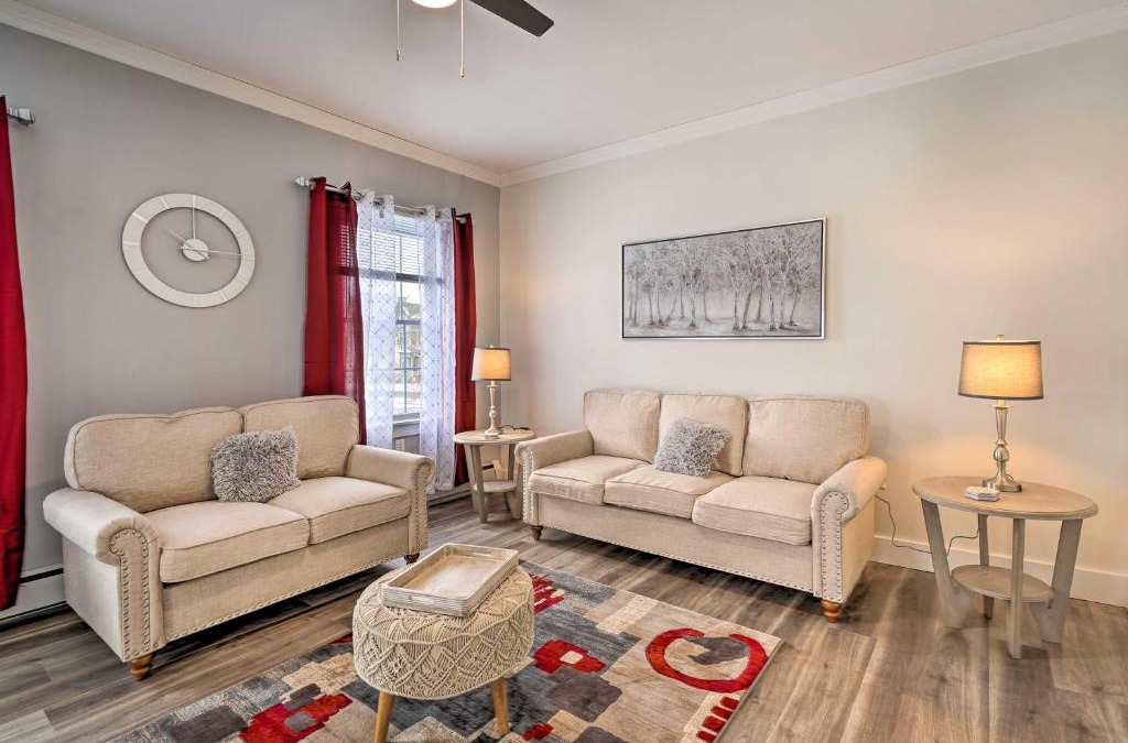 Auburn House | Dog-Friendly Downtown Auburn Vacation Rental!