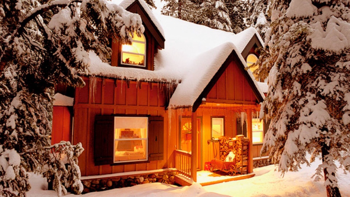 Tahoe Pines House | Dog-friendly forest cabin with deck & fireplace, blocks to Lake Tahoe/trails