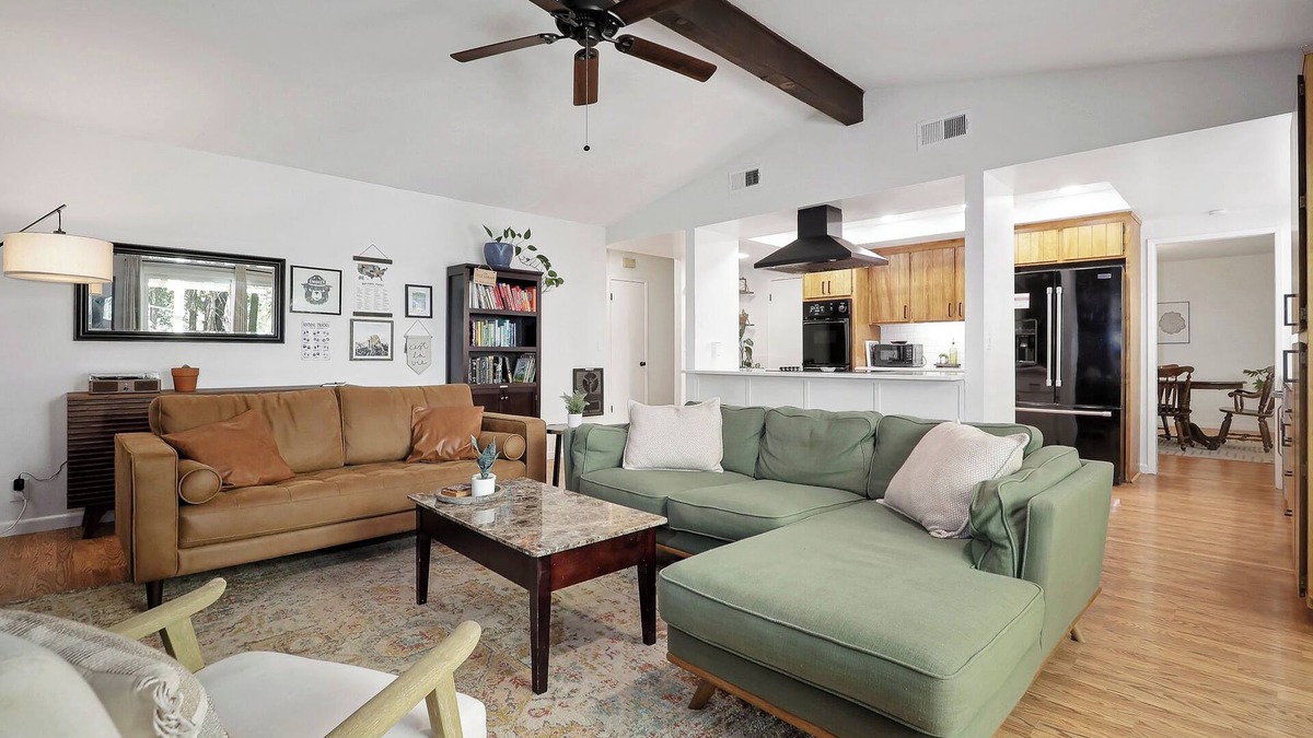 Pollock Pines House | Dog-Friendly Home w/Firepit, Fenced Yard & Office. 5 mins to Apple Hill!