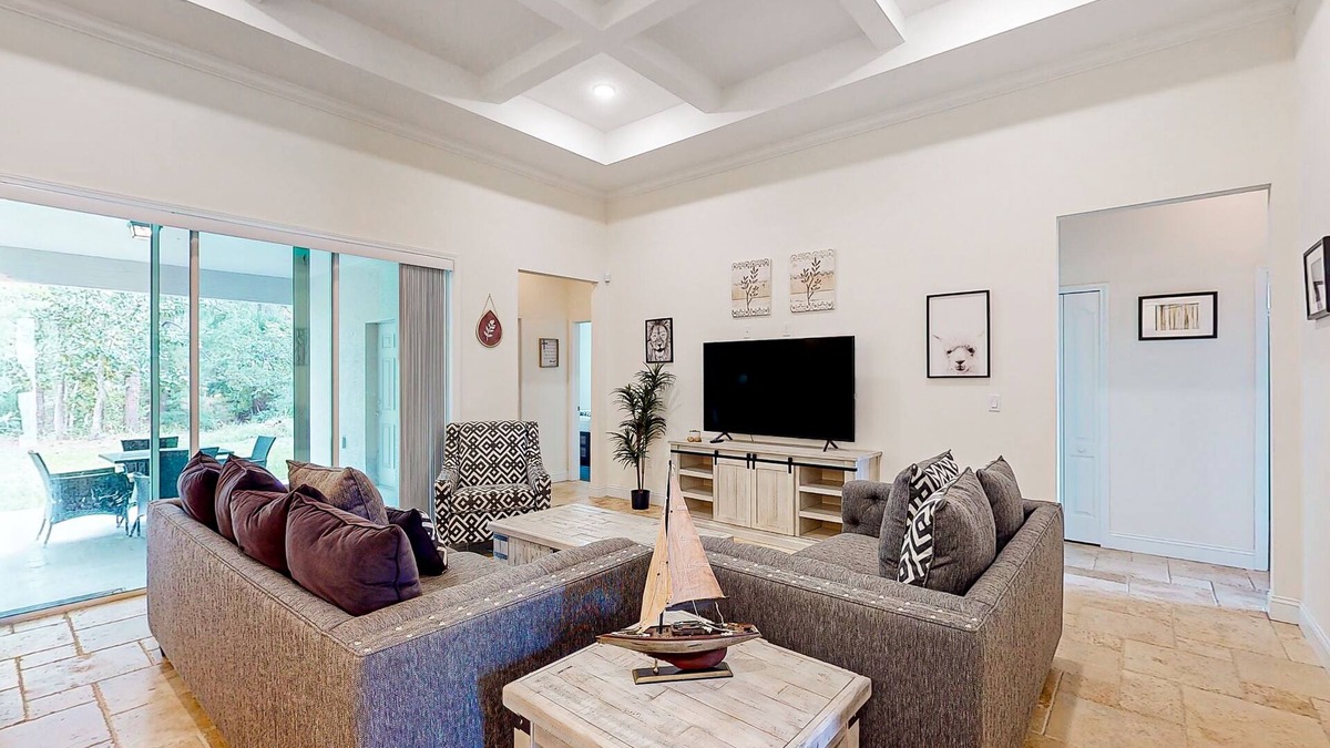 Indian Trails House | Dog-friendly home with Tesla EV charger, yard, patio, grill, AC, & W/D