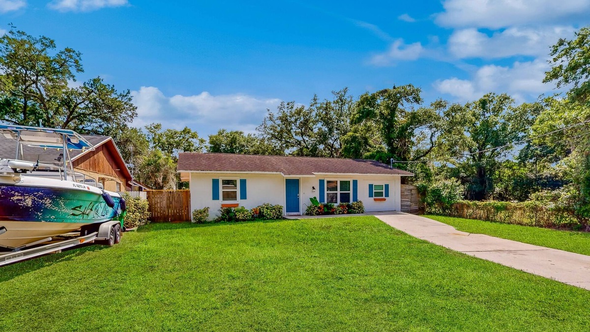 Terrace Park House | Dog-friendly home with fenced yard, firepit, washer/dryer, & central AC