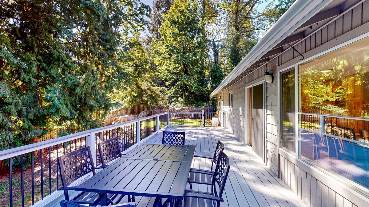 Maple Heights-Lake Desire House | Dog-friendly home with large yard, inviting deck & spacious layout
