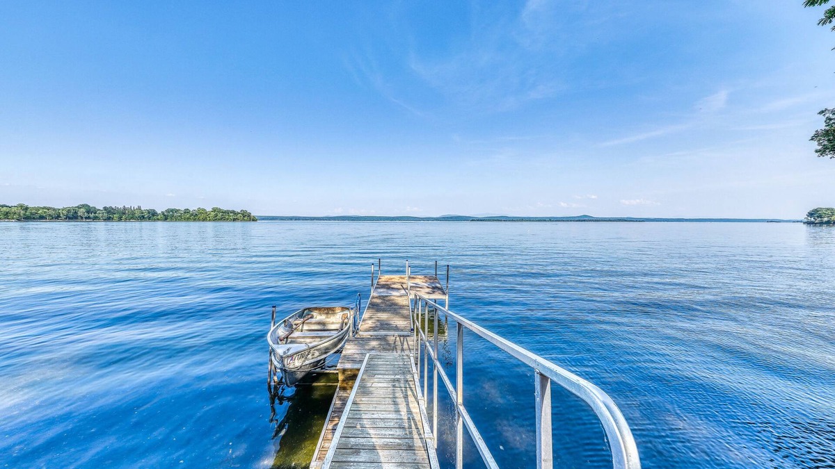 Grand Isle House | Dog-Friendly Lakefront Home with WiFi, Private Dock & Firepit