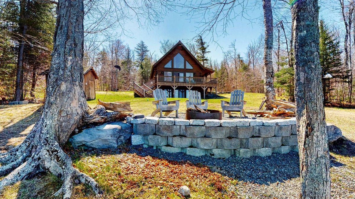 Northeast Somerset House | Dog-friendly lakefront cabin with covered porch & firepit on the shore