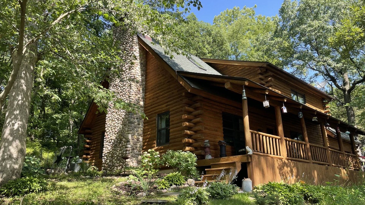 Sheridan Cabin | Dog-Friendly Log Home On Fox River IL Near Starved Rock, Porch, Deck, Firepit