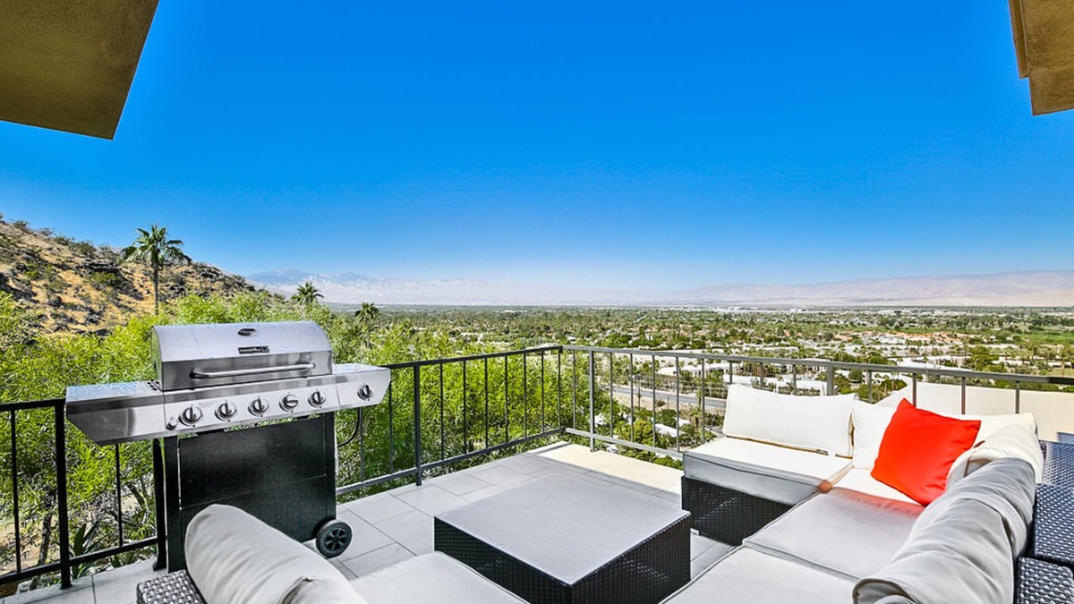 Araby Condo | Dog-Friendly Modern Condo w/Great Views, Shared Pool & Private Patio