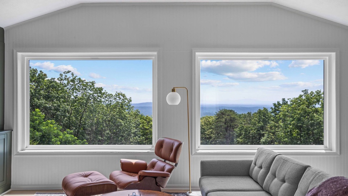 Fishers Hill Cabin | Dog Friendly Mountain Retreat w/ Hot Tub & Firepit