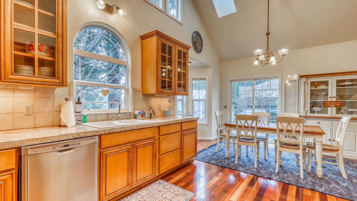 Rio Dell House | Dog-friendly, riverfront home on a cliff w/river views, private hot tub