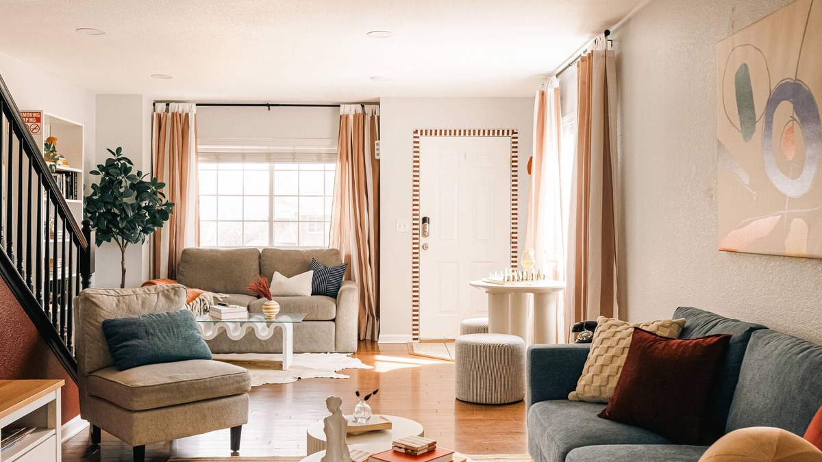 Barths House | Dog-friendly townhome with private hot tub & cornhole - walk to dining