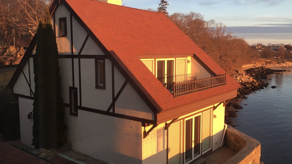 Gloucester Apartment | Dog-Friendly, Waterfront Home with Washer and dryer & Two Decks