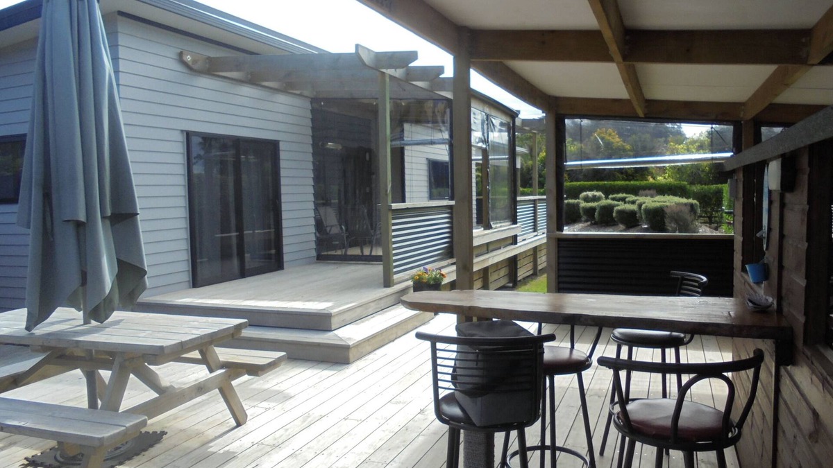 Kuaotunu House | DOGFRIENDLY