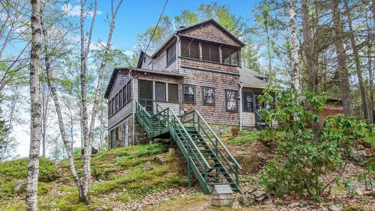 Wiscasset House | Doggett Castle Guest House