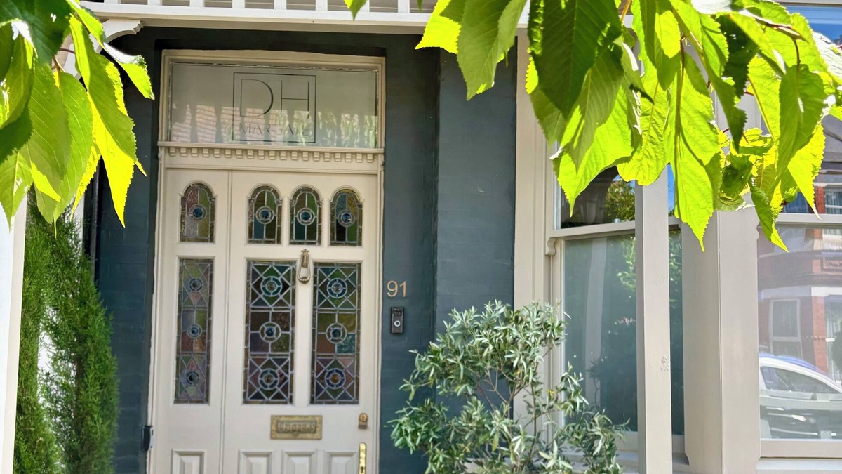 Cliftonville Bed & Breakfast | Doghouse Margate