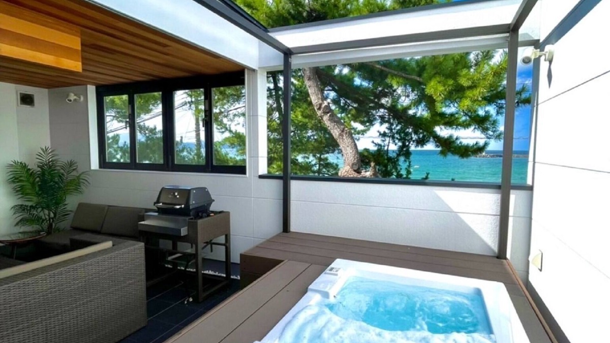 Takahama House | Dogs OK A rental villa right in front of Wakasa W/Oi-gun Fukui